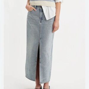 NWT Levi’s Denim Maxi Skirt with Front Slit Size 26